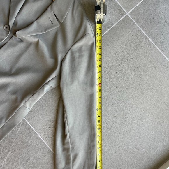 Uniqlo U season 1 summer trench coat sizeS - Picture 9 of 9